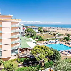 hotel-royal-bibione.hotelinveneto.com/