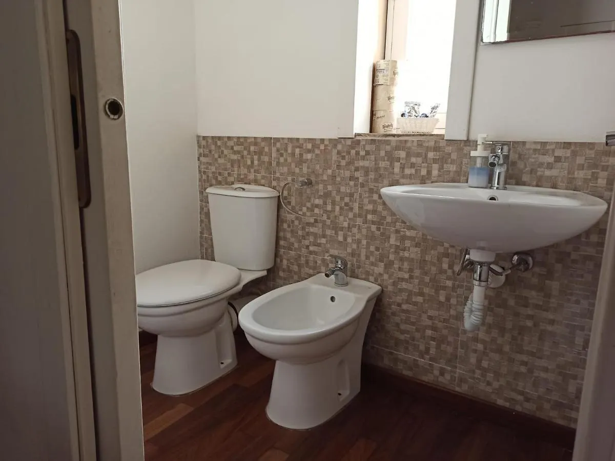 B&B Five Rooms Syracuse Italy