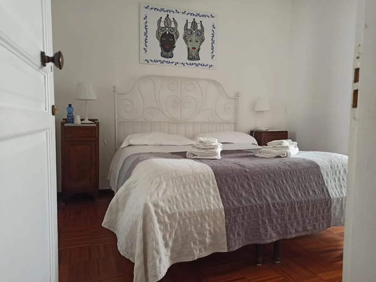 Bed & Breakfast B&B Five Rooms Syracuse Italy