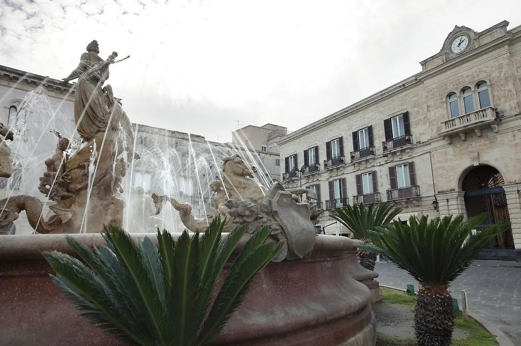 B&B Five Rooms Syracuse Italy