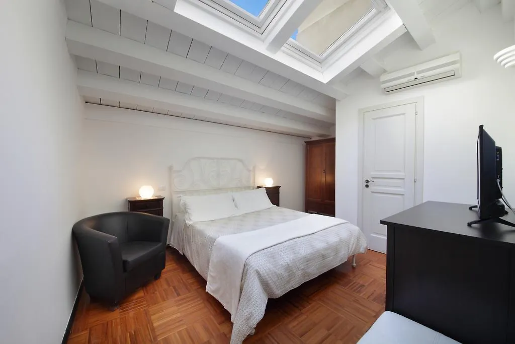 B&B Five Rooms Syrakus Frühstückspension